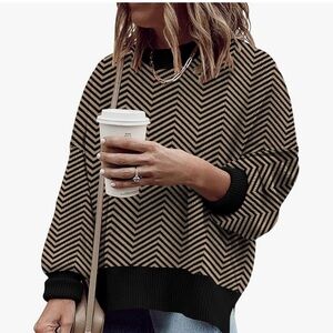 Stylish Black and Tan Crew Neck Sweater